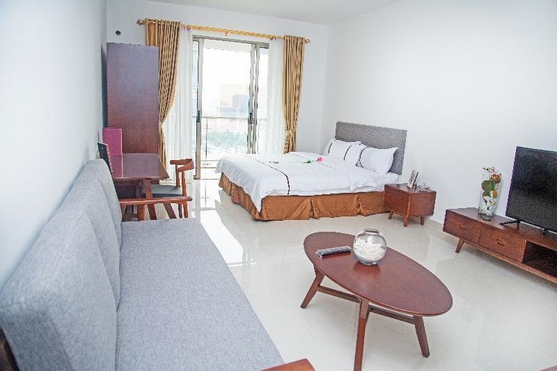 D.I.Riviera International Hotel Phnom-Penh Buitenkant foto